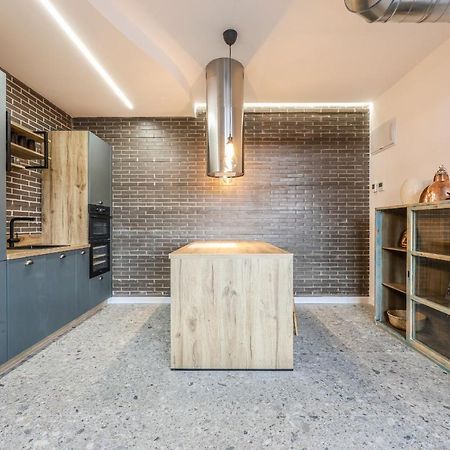 Loft Reformado Industrial Apartment Madrid Exterior photo