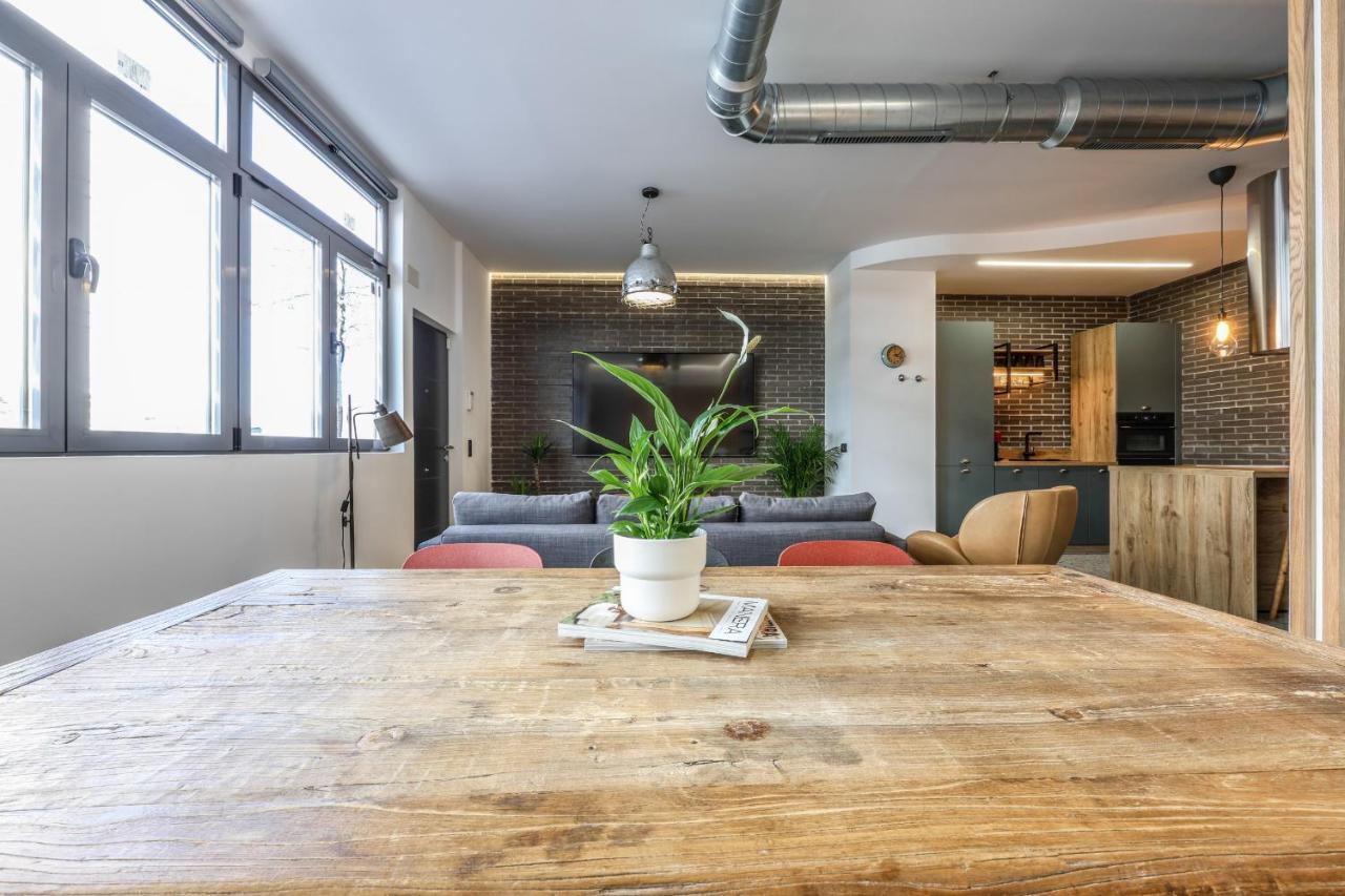 Loft Reformado Industrial Apartment Madrid Exterior photo
