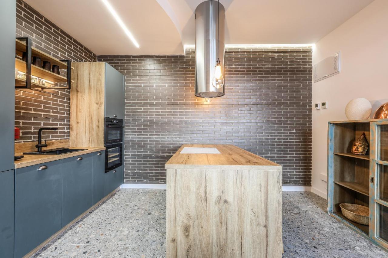 Loft Reformado Industrial Apartment Madrid Exterior photo